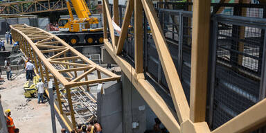 Brasilien: Fußgängerbrücke eingestürzt