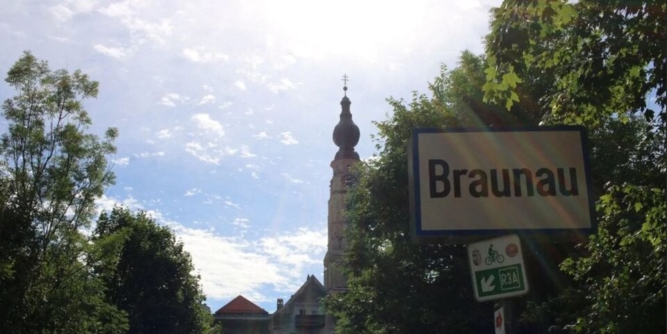 NS-Namen werden ausgetauscht.