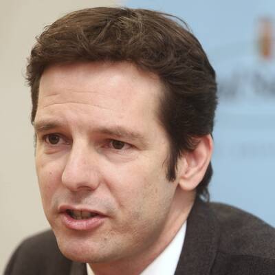 Erstes Polit-Opfer im Finanzskandal