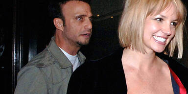 britney_spears_blond_pps