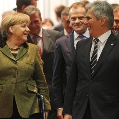 Die 27 Staats- und Regierungschefs verhandeln das EU-Budget.