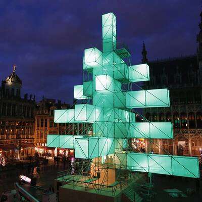 Die verrücktesten Christbäume der Welt