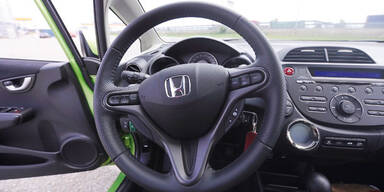 Jazz Hybrid: Spritziger Elektro-Zwerg