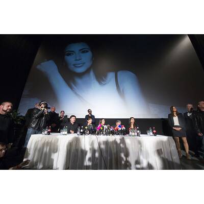 Kim Kardashian in der Lugner City