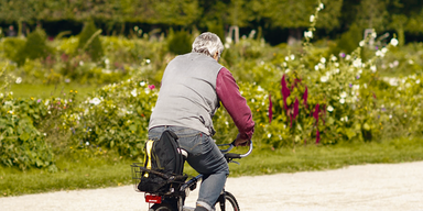 Bezirke wollen Radweg durch den Augarten