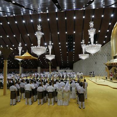 Reichste Prinzessin der Welt heiratet