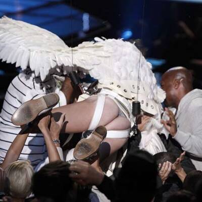 Brüno attackiert Eminem