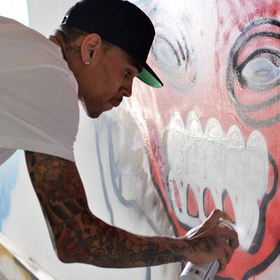 Chris Brown beim Graffiti-Sprayen erwischt