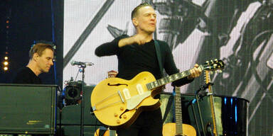 Bryan Adams