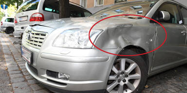 Wien: Bub (7) auf Spritztour mit Papas Auto