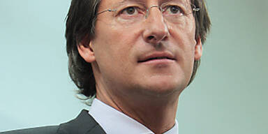 Bucher, Petzner bleiben orange