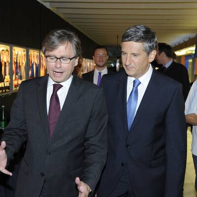 Spindelegger gegen Bucher