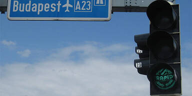 Rapid-Ampel leuchtet am Verteilerkreis 