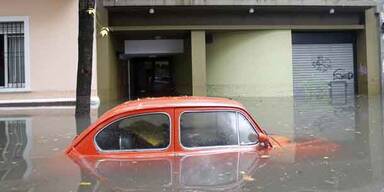 Mindestens 25 Tote bei Unwetter