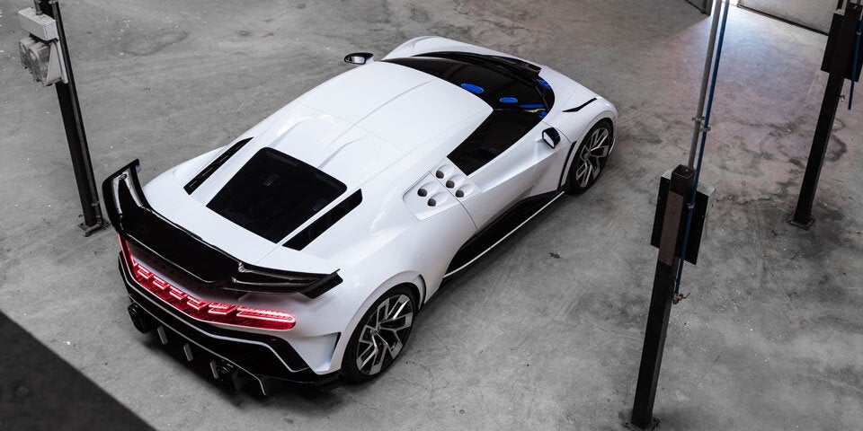Neuer Bugatti Centodieci leistet 1.600 PS
