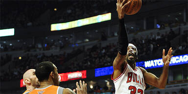 Chicago feiert Kantersieg gegen Cleveland