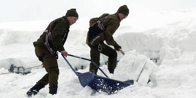 Österreich versinkt im Schnee