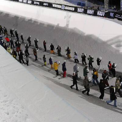 Ergreifende Trauerfeier für Sarah Burke