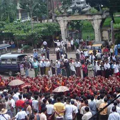 Demo gegen Militäjunta in Burma