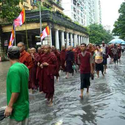 Demo gegen Militäjunta in Burma