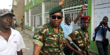 Putschisten melden Kontrolle der Hauptstadt