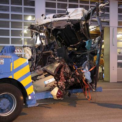 Horror-Busunfall in der Schweiz