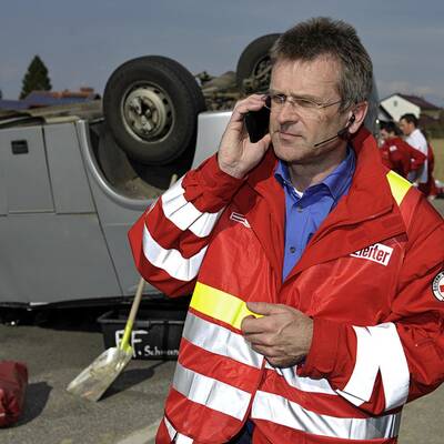 Bilder vom Schulbusunfall in Schwand