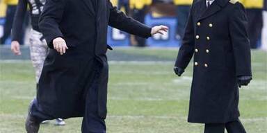 Bush brilliert als Kicker