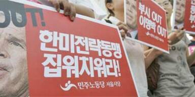 Bush mit scharfem Protest in Seoul empfangen