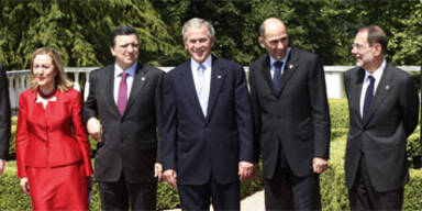 Bush fordert von der EU Härte gegen Iran