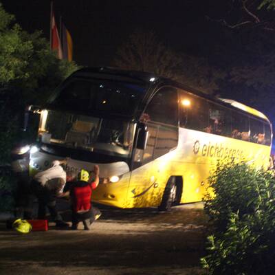 Reisebus drohte abzustürzen