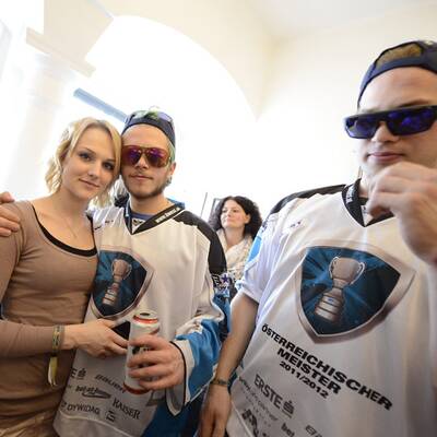 Meisterfeier der Black Wings in Linz 