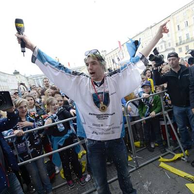 Meisterfeier der Black Wings in Linz 