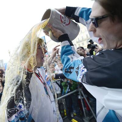 Meisterfeier der Black Wings in Linz 