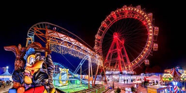 Riesenradplatz nacht