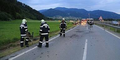 Vier Verletzte bei Frontal-Crash 