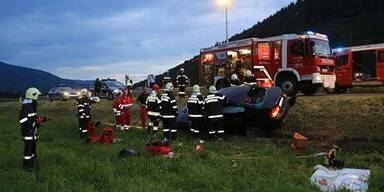 Vier Verletzte bei Frontal-Crash 