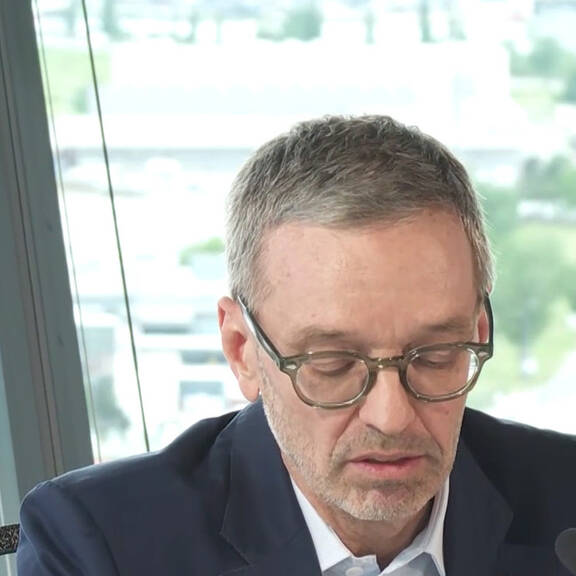 Gerald Grosz präsentiert neues Buch 