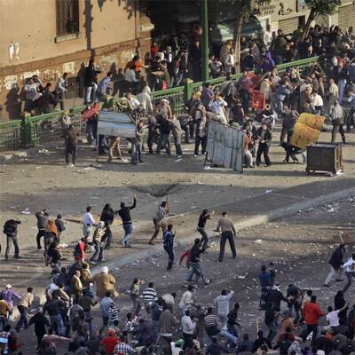Straßenschlachten in Kairo