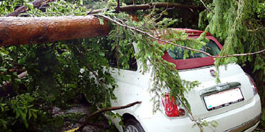 Schwere Unwetter in Österreich 