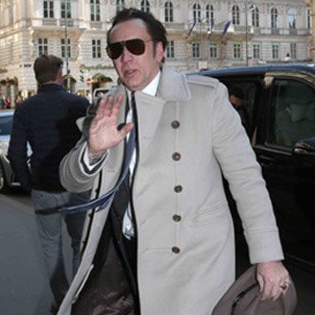 Nach Streit: Nicolas Cage wirft 65.000-Dollar-Verlobungsring ins Meer