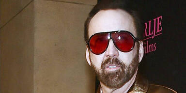 Cage begr&uuml;ndet Ehe-Aus: Zu betrunken bei Hochzeit!