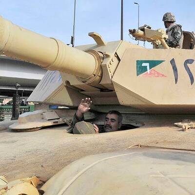 Straßenschlachten am Tahrir Platz in Kairo (Donnerstag)