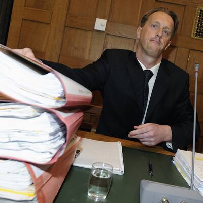 Prozess gegen Cains Peiniger gestartet