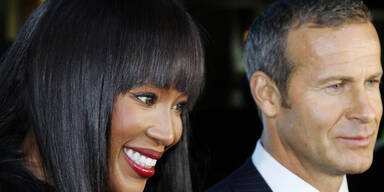 Campbell: Luxus-Party für ihren Oligarchen