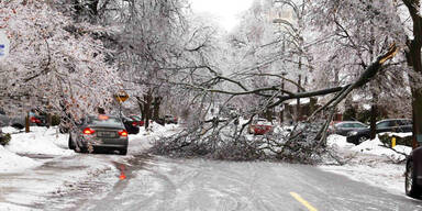 Eis-Sturm legte Teile Kanadas lahm