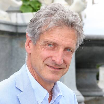 Team Stronach, 12. Jessi Lintl