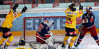 Caps gleichen aus, KAC zieht davon