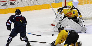 Caps starten mit knapper Niederlage