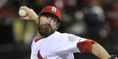 Cardinals in Finalserie in Führung